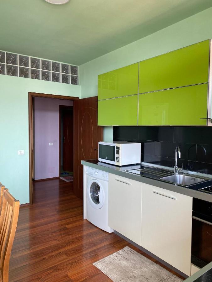 Stay The Night Shkodra Apartment City Centre Luaran gambar
